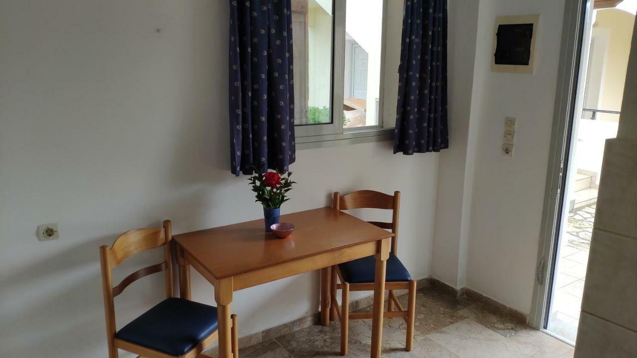 Tondoris Apartments Sidari  Luaran gambar